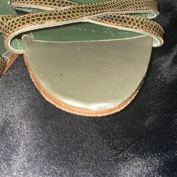 COPY - Manolo Blahnik Vintage Designer kitten heel - Picture 4 of 7